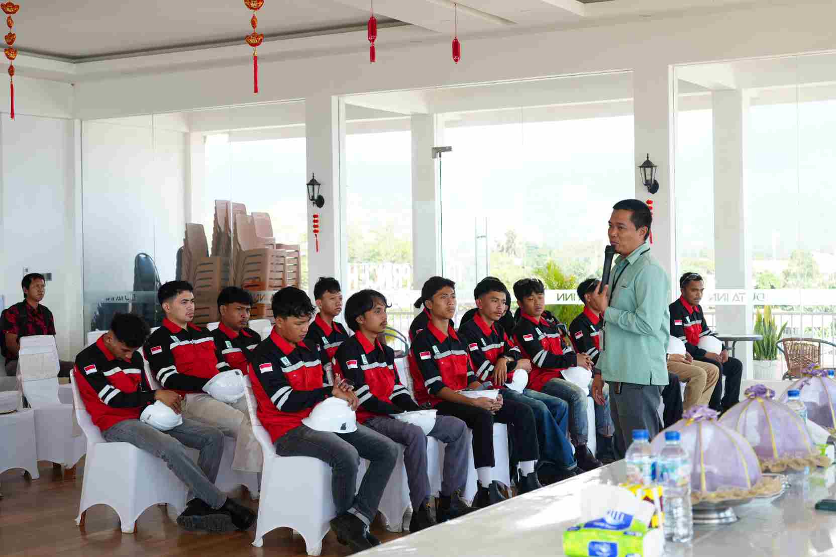PT Vale Bekali Pemuda Luwu Timur Sertifikasi Resmi Operator Alat Berat