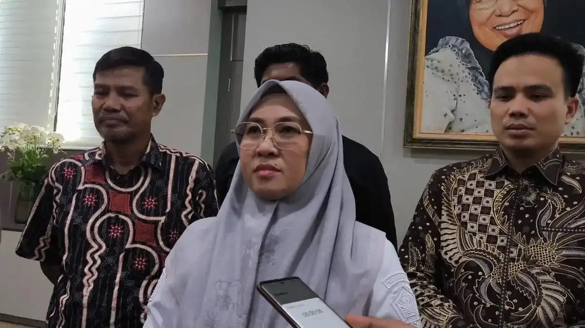 Viral Video Panas Bupati Sitti Husniah dengan Basri Kajang, Disebut Pesta Miras di Rujab hingga Perawatan Selangkangan