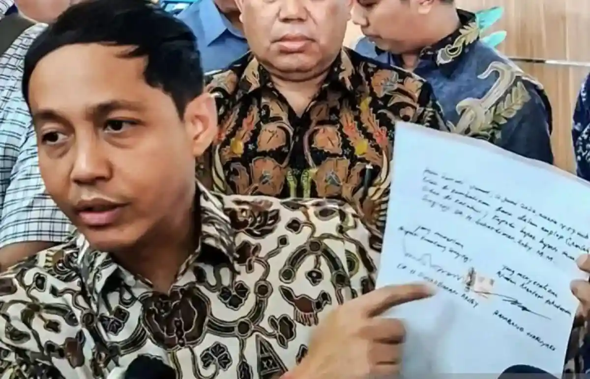 Menhut Raja Juli Kembalikan Amplop Tak Gugurkan Unsur Pidana, Begini Kata KPK