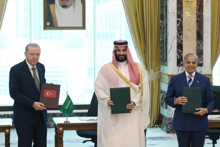 Saudi Gandeng Pakistan dan Turki Buat Pakta Pertahanan Tandingan NATO saat Ancaman Iran Makin Besar
