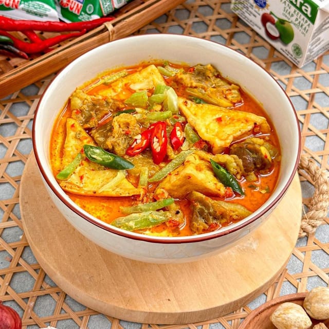 Menu Hemat untuk Keluarga, Coba Resep Gulai Tahu Tanpa Daging