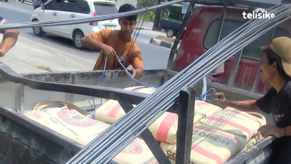 Stok Langka, Warga Kendari Keluhkan Kenaikan Harga Semen